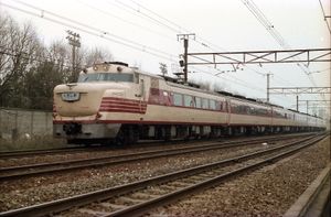 키하 81형 기동차