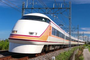 2021년 8월, 오리지널 빨간색과 주황색 도색의 109편성