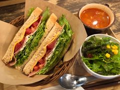 일본의 찻집 BLT