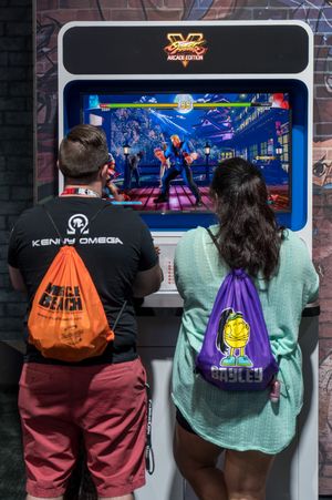 E3 2018에서 스트리트 파이터 V: 아케이드 에디션 플레이
