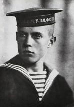 해군 학교 생도 시절의 아흐로메예프