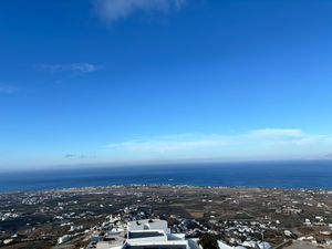 2024년 5월 피르고스 칼리스티스에서 바라본 공항