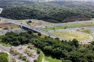 루이스 에두아르도 마갈량이스 고가도로