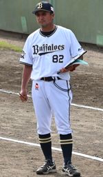 오릭스 코치 시절（2022년 7월 30일 도미타 린 버팔로 스타디움）