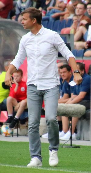 제시 마르시 – 전 팀 감독