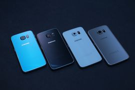 갤럭시 S6의 후면 디자인