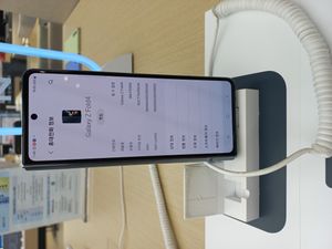 삼성 갤럭시 Z 폴드 4의 전면