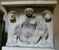 모데나 대성당의 로마네스크 조각