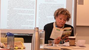 2019년 3월 11일 코네티컷 대학교에서 낭독하는 다차 마라이니.