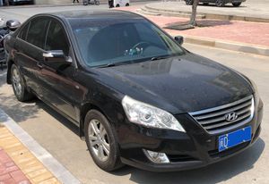 현대 링샹 정측면