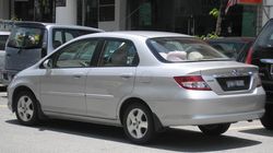 시티 전기형 후면부