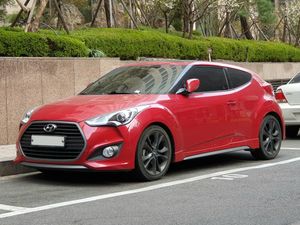 현대 더 뉴 벨로스터 정측면