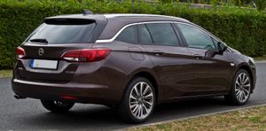 오펠 아스트라 1.6 BiTurbo CDTI 에코플렉스 이노베이션 스포츠 투어러(독일)