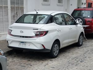 현대 그랜드 i10 세단