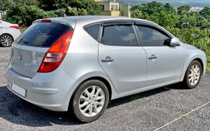 현대 i30 후측면