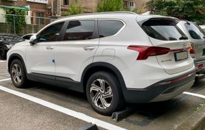 현대 더 뉴 싼타페 후측면