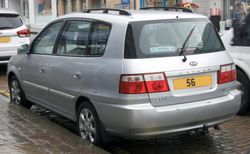 기아 카렌스 Ⅱ (전기형) 후측면