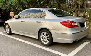 현대 제네시스 다이나믹 에디션 후측면