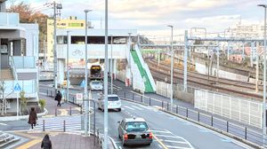 도쓰카역 니시구치 제2버스센터(2층은 자전거 주차장)