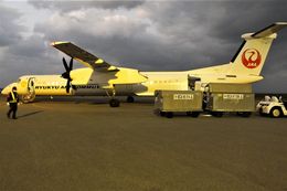 이시가키섬과 요나구니섬을 잇는 류큐 에어 커뮤터 정기편 (요나구니 공항)