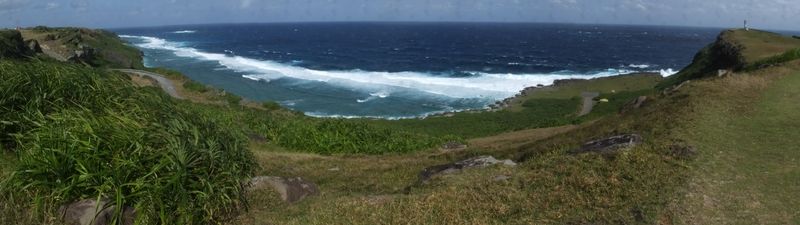 히가시자키의 험준한 해안선