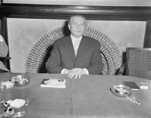 암스테르담의 추크마이어 (1956)