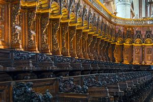 마르코 코치가 제작한 성가대석