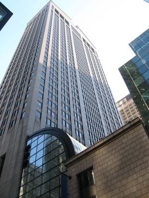 2020년대 리모델링 이전 파사드의 서쪽 모습