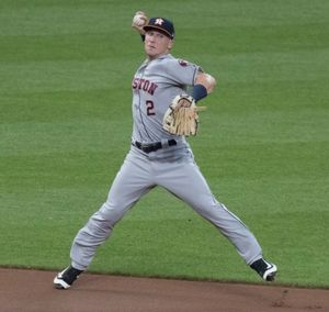 2017년 휴스턴 애스트로스 시즌에서 유격수 포지션을 맡고 있는 브레그먼