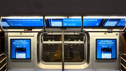 R160 내부 LCD 광고 화면