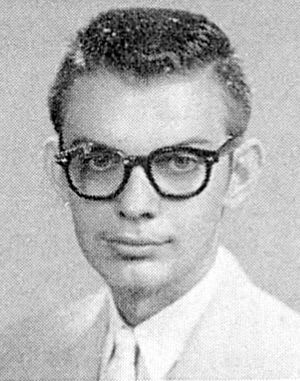 클로드 러셀 브리지스 1958년 윌 로저스 고등학교 연감 사진