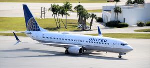 유나이티드 항공 보잉 737 (PBI)