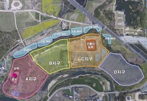 2014년에 설정한 월성 조사 구역. 각 해자의 위치가 보인다.