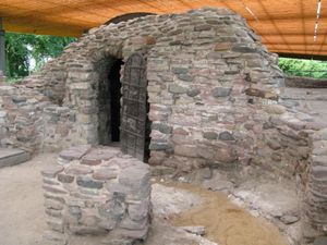 Ostrów Lednicki의 팔라티움과 예배당 폐허