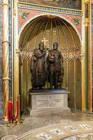 크리스티안 다니엘 라우흐가 제작한 미에슈코 1세와 볼레스와프 1세의 기념 무덤