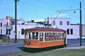 포트 스미스 전차 박물관은 연중 전차를 운행합니다.