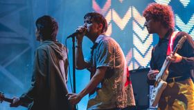 2019년 라이브에서의 스트록스