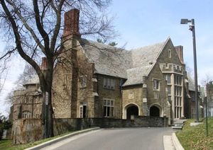 코넬 대학교의 알파 델타 파이 하우스 (뉴욕주 이타카)