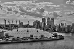 콘서트가 열릴 예정이었던 O2 아레나.