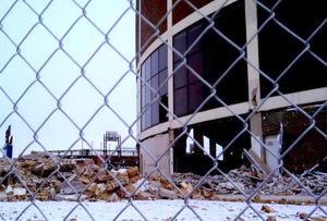 2010년 철거 중인 와코비아 스펙트럼.