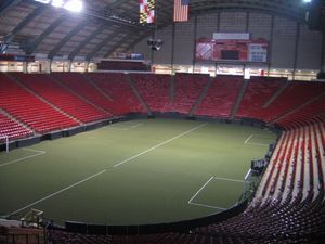 2007년 콜 필드 하우스 내부