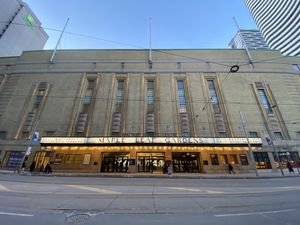 2020년 메이플 리프 가든스 입구