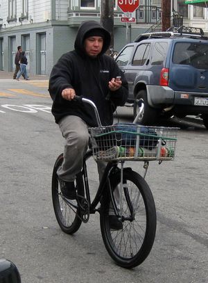 오클라호마주 오크멀지 출신의 무스코기 크릭-나바호족