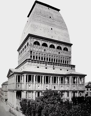 1875년 임시 돔이 설치된 몰레 안토넬리아나의 모습