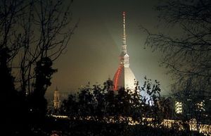 밤의 몰레 안토넬리아나