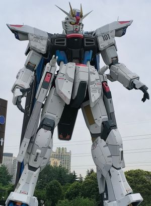 키라의 프리덤 모빌 슈트 복제