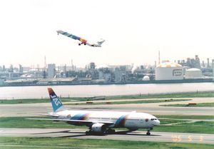 JAS MD-90 및 777 항공기