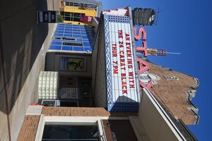 2003년에 설립된 멤피스 맥레모어 애비뉴에 있는 스택스 박물관은 많은 역사적인 스택스 녹음 세션이 열렸던 같은 장소에 지어진 스택스 스튜디오의 복제품이다. 원래 스택스 스튜디오는 1989년에 철거되었다.