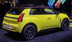 르노 5 E-테크 후면부