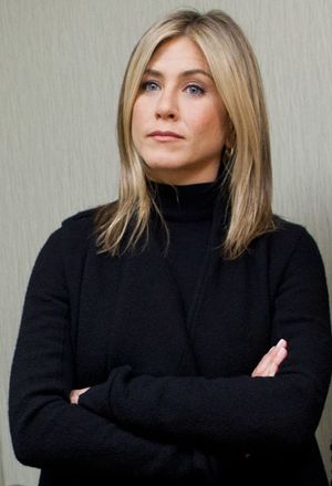 제니퍼 애니스톤은 인지도가 높은 배우를 기용하기 위해 영화 오피스 스페이스에 캐스팅되었다.